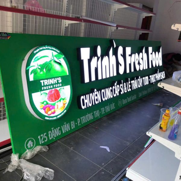 Hộp đèn quảng cáo